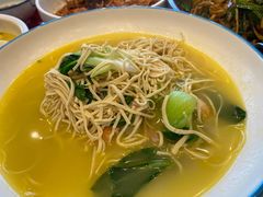 -侬佳蒸菜馆(听潮店)