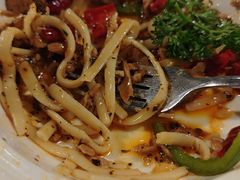 蒜香金枪鱼意面-雕刻时光咖啡馆(北师大店)
