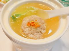 蟹粉狮子头-荟廷·晶萃(陆家嘴尚悦湾店)