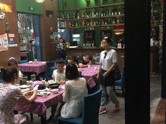 -香巴拉云南餐厅(华莱坞店)