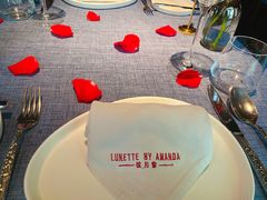 -弦月窗LUNETTE BY AMANDA(复兴路店)