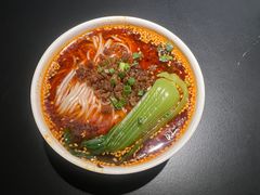 -麻六记(凤凰汇店)