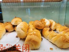 -新侨三宝乐面包店(崇文门店)