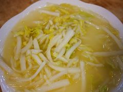 -新疆风味冷水鱼庄(友谊峰路店)