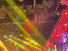 -喜鹊音乐酒馆(西街店)