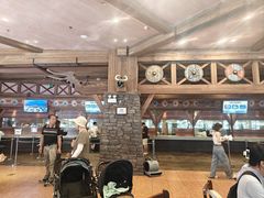 -横琴湾畔餐厅(长隆海洋王国白鲸剧场店)