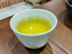 -鸣鹤山房•成都串串香火锅茶坊(龙阳广场店)