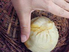 蟹黄蟹肉包-留芳·文旅古月楼(老街店)