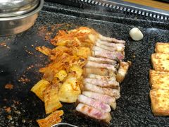 烤五花肉-韩阳王石板烤肉