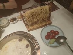 -洪氏嗨捞·猪肚鸡火锅(阳光天地店)