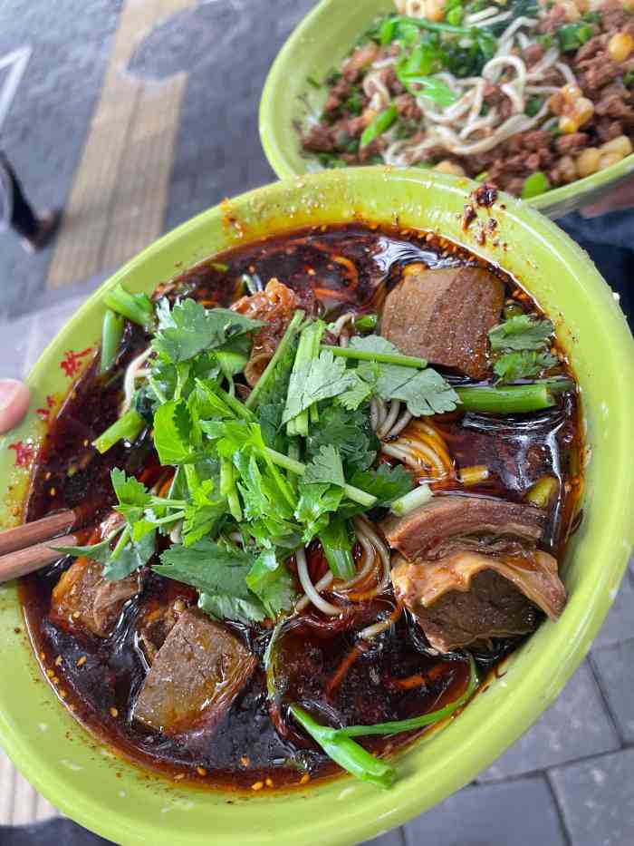 李板凳面(朝千路店)-"这家店是还没来重庆之前就收藏好了的,刚.