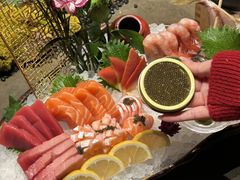 -蟹犇前•帝王蟹雪蟹(陆家嘴店)
