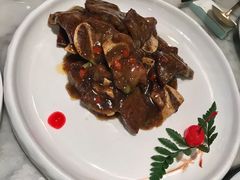 黑椒牛仔骨-蝶园·装修中(BFC外滩金融中心店)