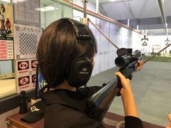 -都市枪神实弹射击俱乐部