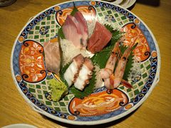 -桂马·日本料理·海胆·海鲜饭·酒场(民主广场店)