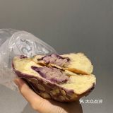 可太好吃了呜呜我一直抗拒芋泥面包的!但没想到这么好吃!