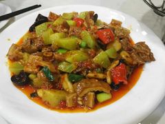 新派燒肥腸-辣四方新派川菜