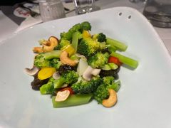 坚果时蔬-野蔓果·山野菜(西湖景区·龙井茶田店)