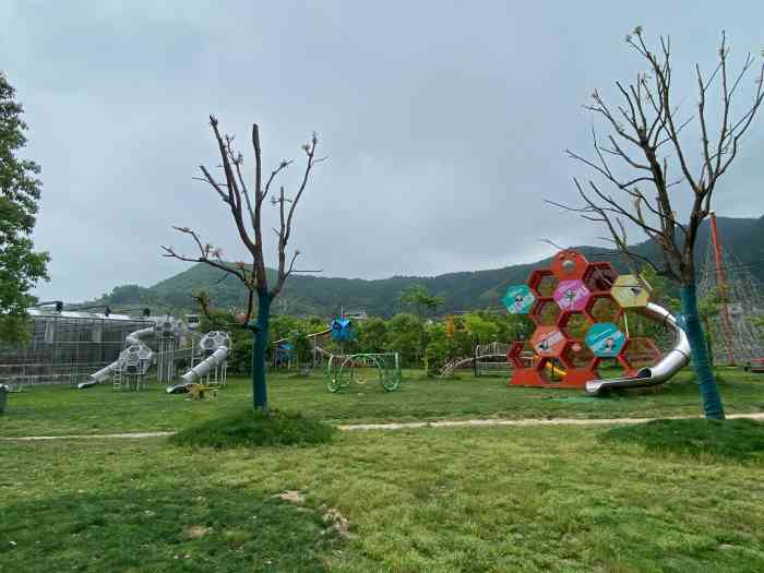 蓝美田园-"黄岩蓝莓庄园的草莓季即将开启了～提前品.