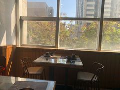 靠窗位-潮十三潮汕砂锅粥(高新四路大都荟店)