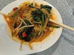 -汗腾格里·风味餐厅(新疆驻京办店)
