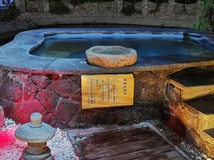 -芭东小镇温泉
