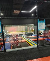 -蹦贝运动中心·蹦床·攀岩·闯关(龙岗店)