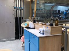 -灵芝妹子海鲜米线(凯德和平广场店)