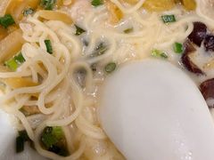 -乐忻皇朝(上海中心大厦店)