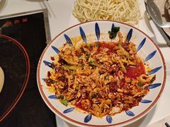 -黄记煌三汁焖锅(新佳丽江汉路店)