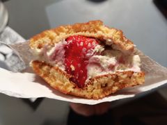 4.0特浓草莓牛乳-辛一·铜锣烧(大宁久光店)