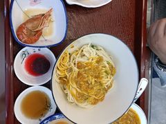 -百年老字号·观振兴蟹黄面·三虾面·苏式面(观前街富仁坊巷店)