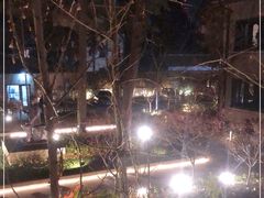 -穹六人间 people 6(岳阳路店)