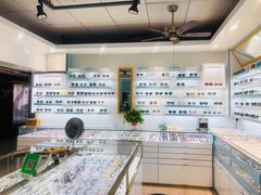 -潘多拉眼镜·蔡司依视路明月(潘家园店)