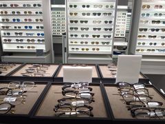 -目艮眼镜SHOWROOM(品牌集合店)