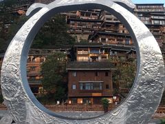 -西江千户苗寨-百年吊脚楼