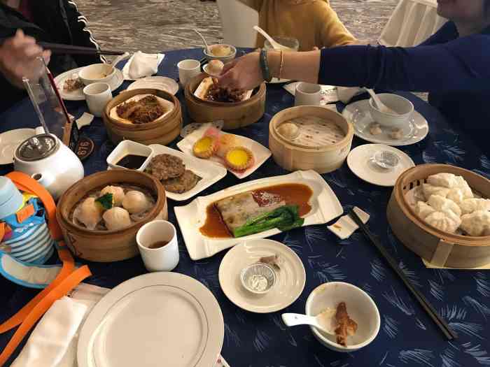 牡丹大酒楼(体育路店)-"牡丹是老厦门人吃茶点的地方,每次想吃茶点.