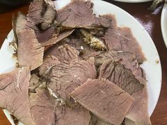 -宝瑞门钉肉饼店