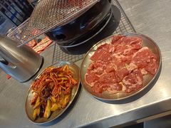 -合易泓烤肉•首创生椰大油边(宁山路店)