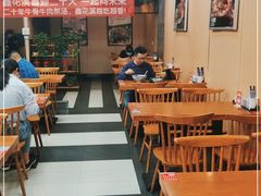大堂-鑫花溪牛肉米粉(凤凰街创始总店)