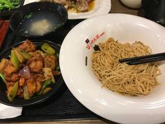 -哇蛙牛功夫面渝都料理(龙阳广场店)