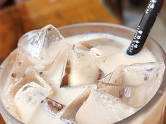 -上海和平饭店维克多咖啡厅 Victor's