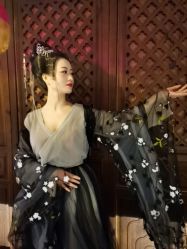 -盘子女人坊生日照·摄影馆(浦东店)