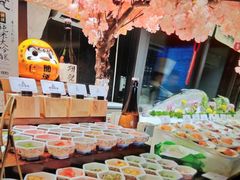 -雍容荟帝王蟹活龙虾展台自助(IFS黑金店)