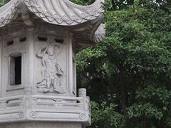 -龙华寺