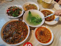 -柏合黄记豆腐皮饭店