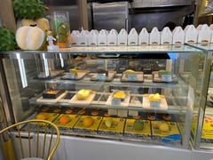 面包甜点陈列柜-猫王榴莲世家(三里屯SOHO商场店)