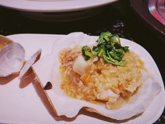 蒜蓉扇贝-日进一片海.生腌海鲜火锅.宵夜烧烤(三里屯总店)