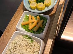 -左庭右院鲜牛肉火锅(浦江欢乐颂店)