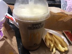 -麦当劳(田林好又多店)